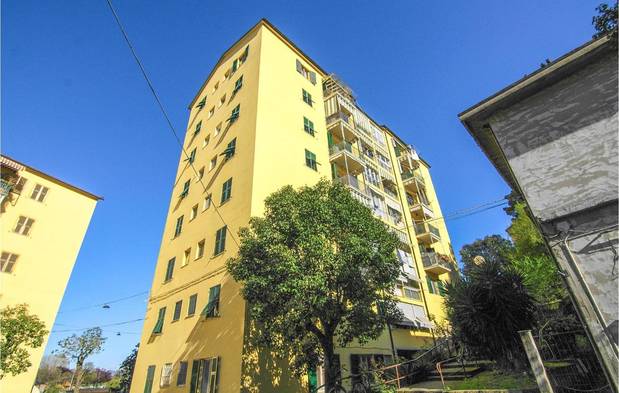 Cozy Apartment In La Spezia With Wifi Exterior photo