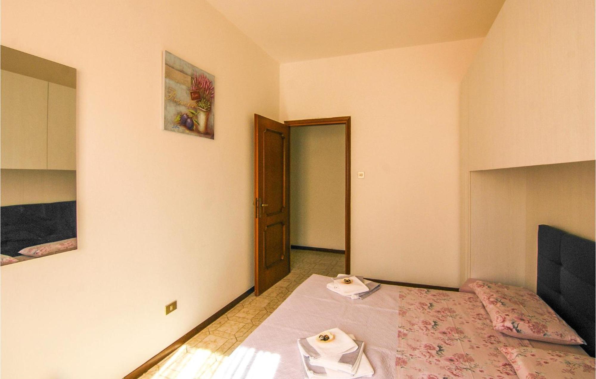 Cozy Apartment In La Spezia With Wifi Exterior photo