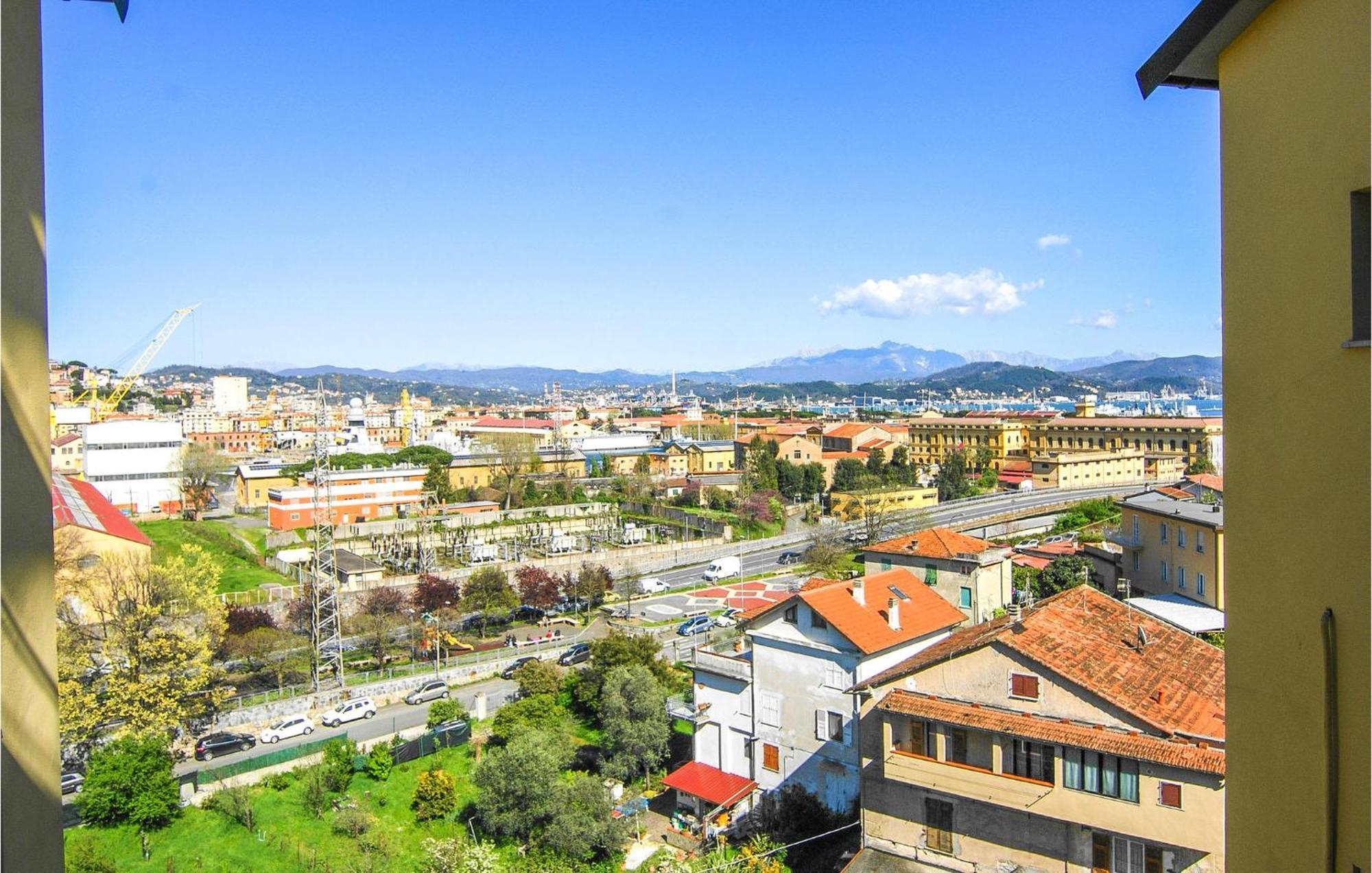 Cozy Apartment In La Spezia With Wifi Exterior photo