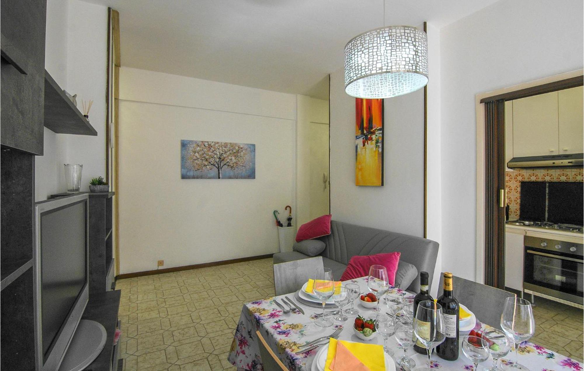 Cozy Apartment In La Spezia With Wifi Exterior photo