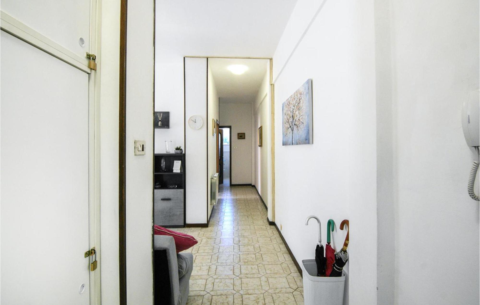 Cozy Apartment In La Spezia With Wifi Exterior photo