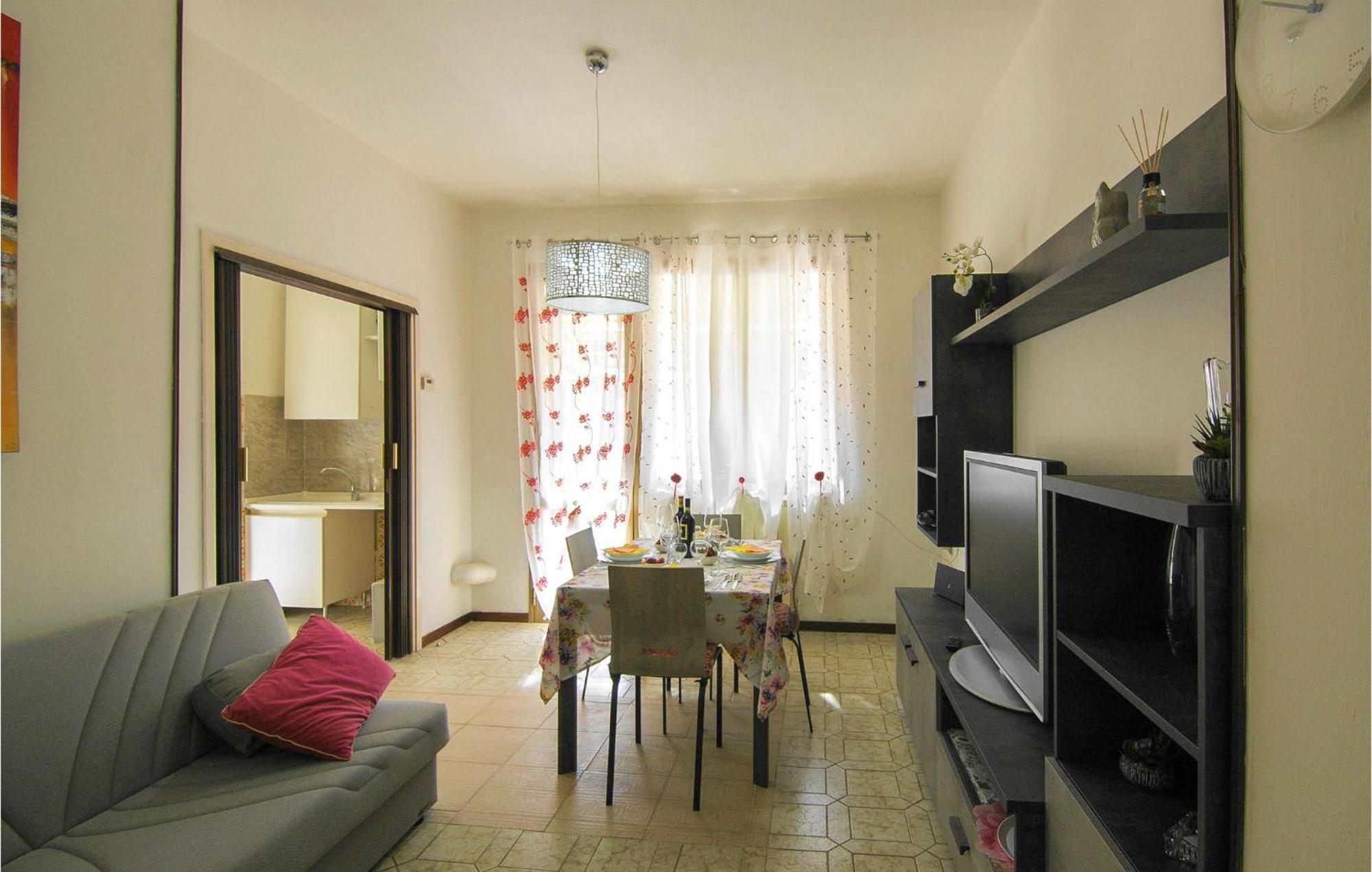 Cozy Apartment In La Spezia With Wifi Exterior photo
