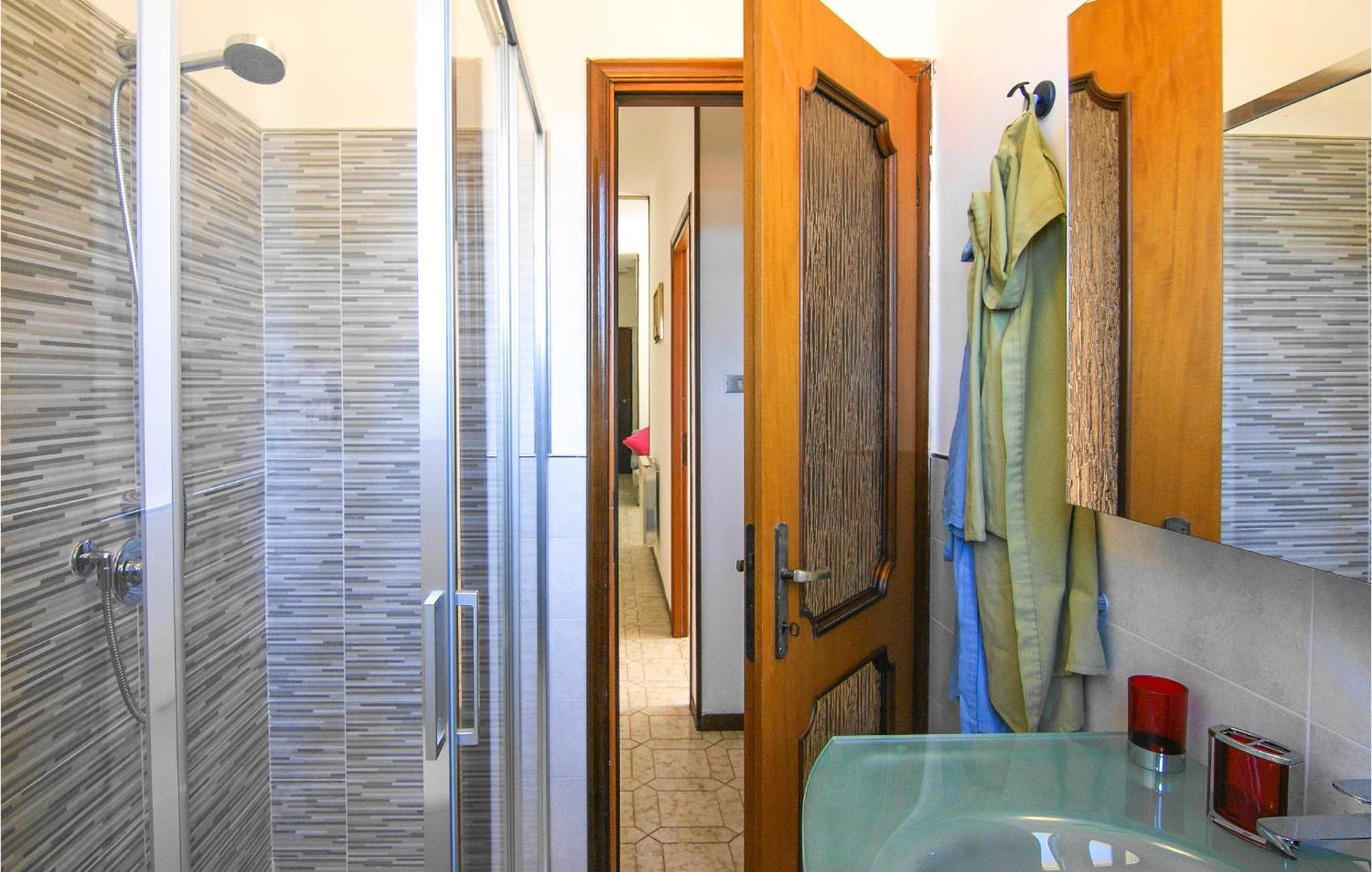 Cozy Apartment In La Spezia With Wifi Exterior photo